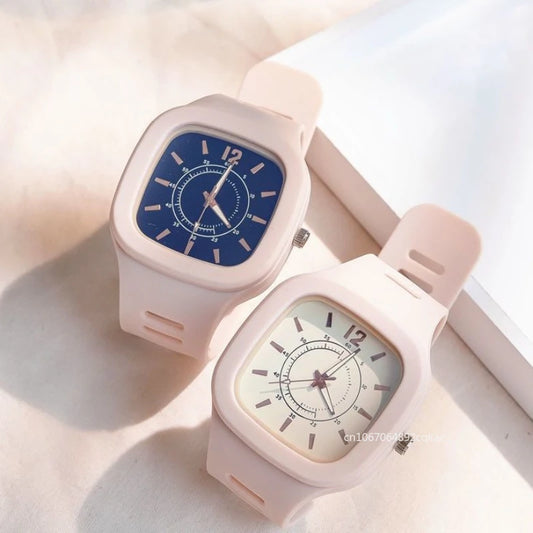 Fashion Women Watches Square Dial Pin Buckle Quartz Watch Women Luxury Ladies Electronic Wristwatches Silicone Female Clock Gift